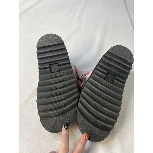 womens size 6 Dr. martens - Picture 3 of 6